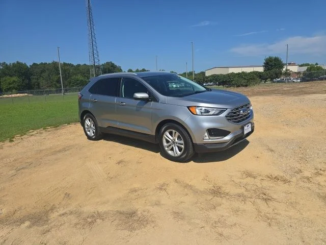 Used 2020 Silver Ford SEL image 9