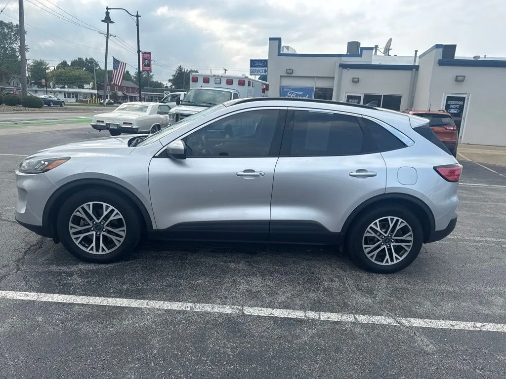 Certified Used 2020 Ingot Silver Ford SEL image 7