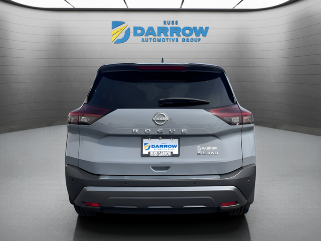 Used 2023 Gray Nissan SL image 4