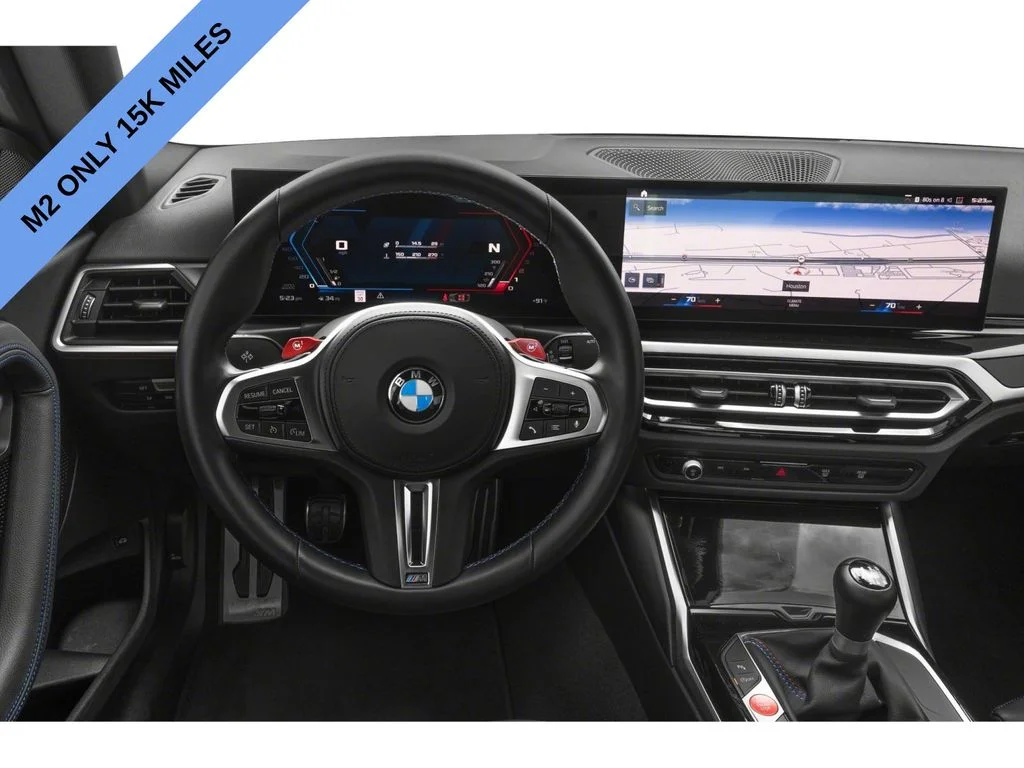 Used 2024 Alpine White BMW Base image 4