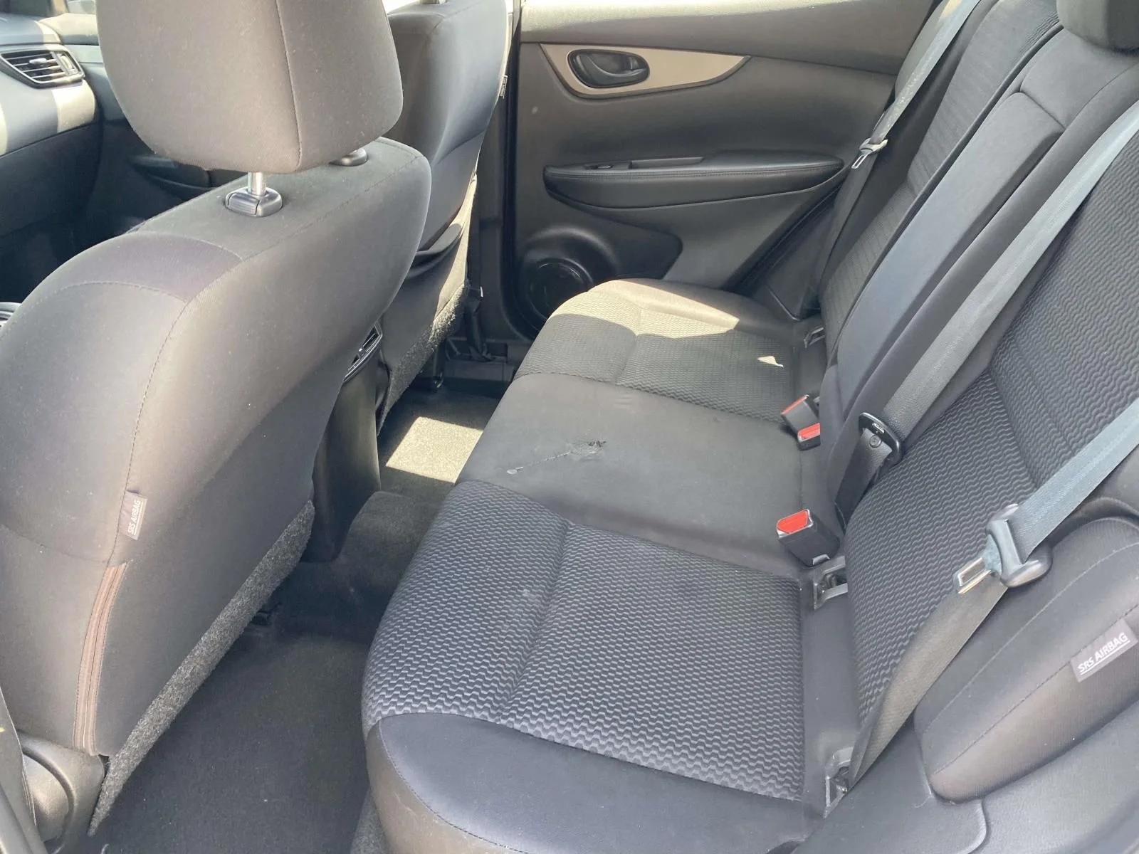 Used 2021 Silver Nissan S image 11