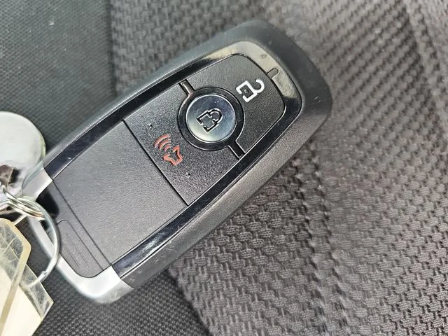Used 2020 White Ford SE image 34