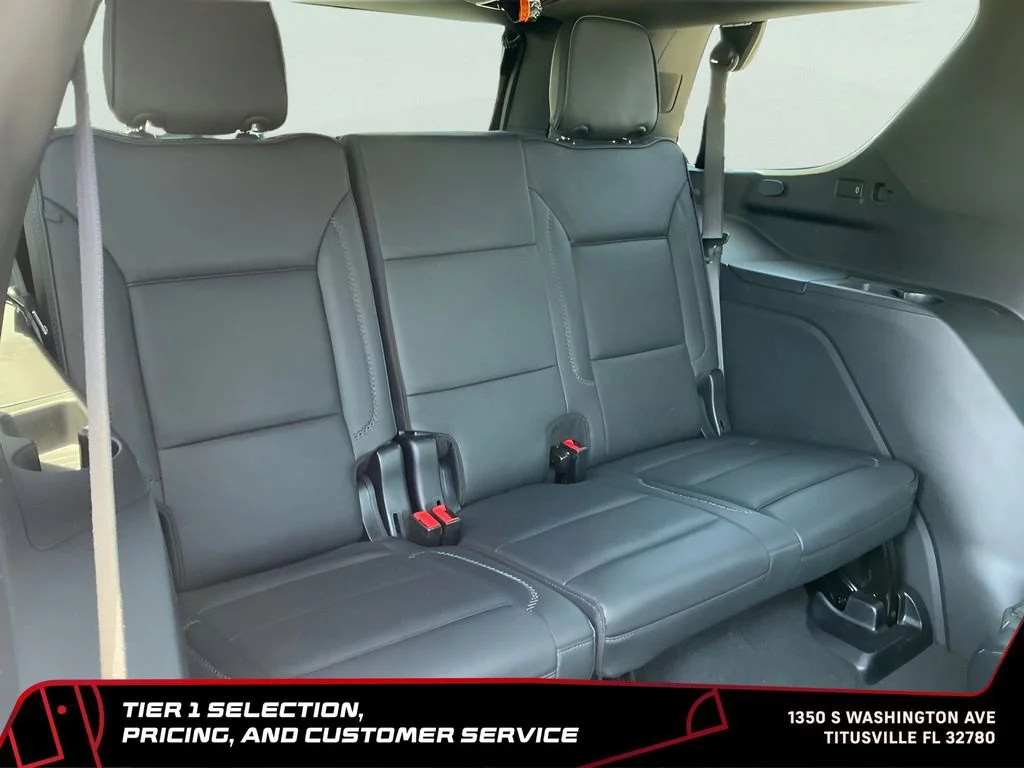 Used 2025 Summit White GMC Denali image 14
