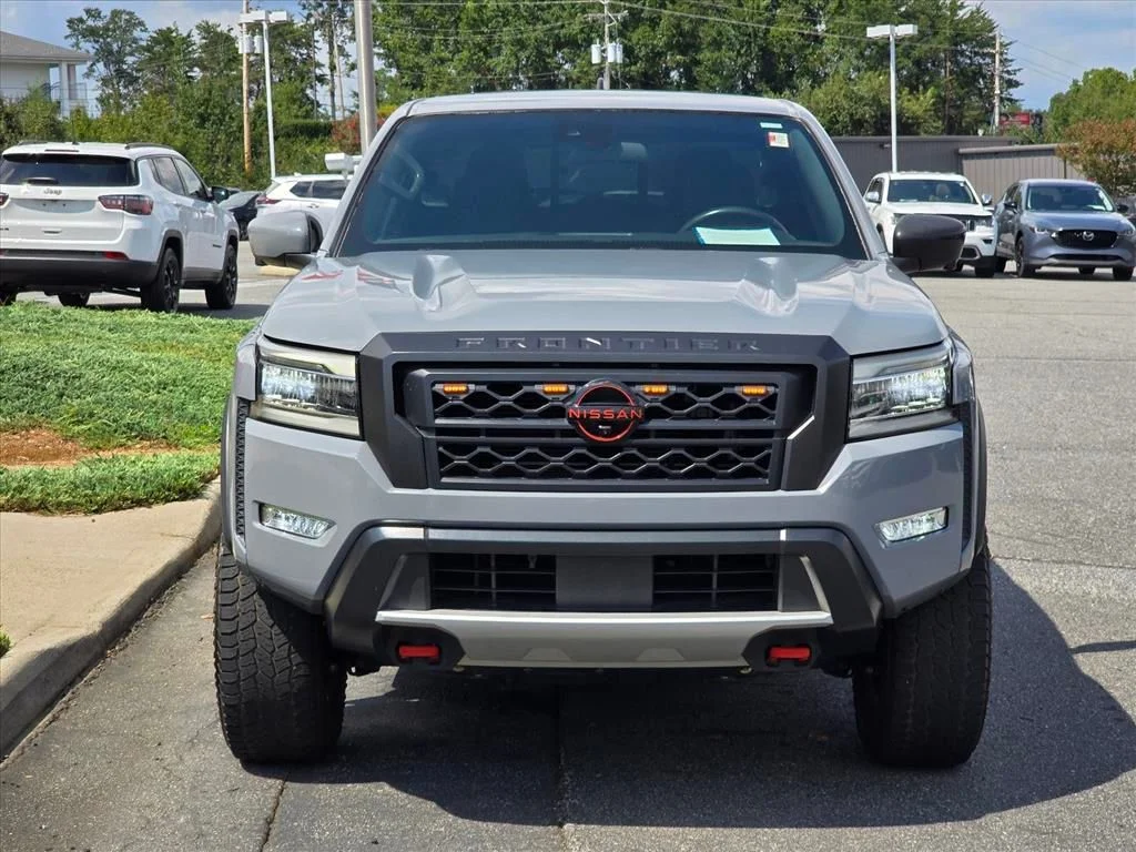 Used 2022 Gray Nissan PRO-X image 20