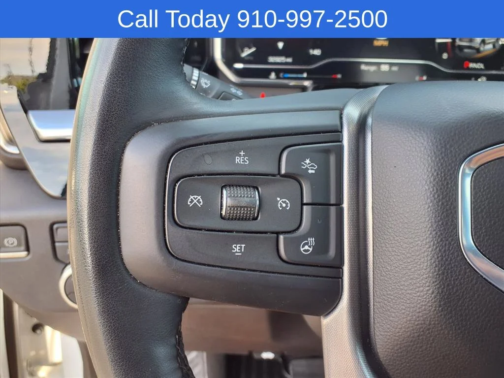 Used 2024 Summit White GMC Elevation image 19