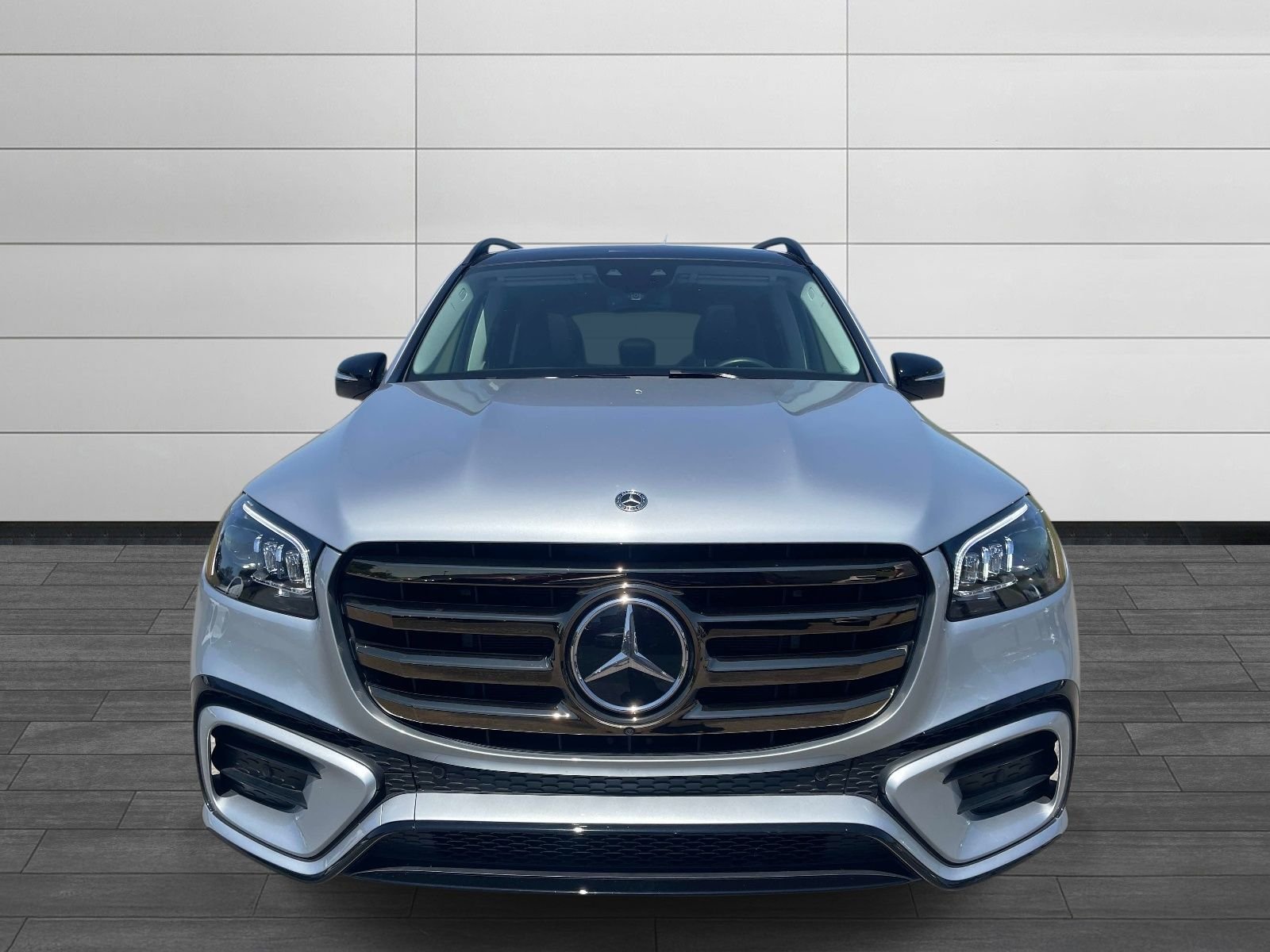Used 2026 Cirrus Silver Metallic Mercedes-Benz GLS 450 image 8