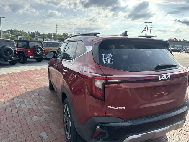 Used 2026 Orange Kia SX image 10