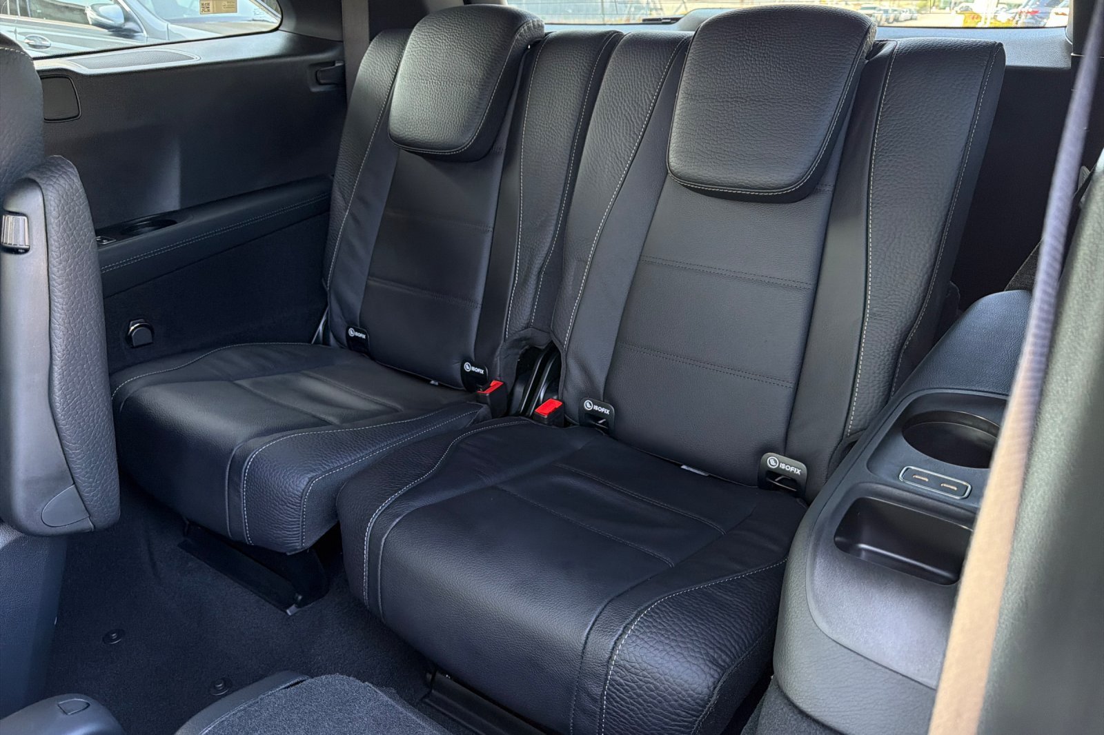New 2026 Selenite Grey Metallic Mercedes-Benz GLS 450 image 39