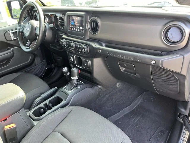 Used 2023 Black Jeep Sport image 24