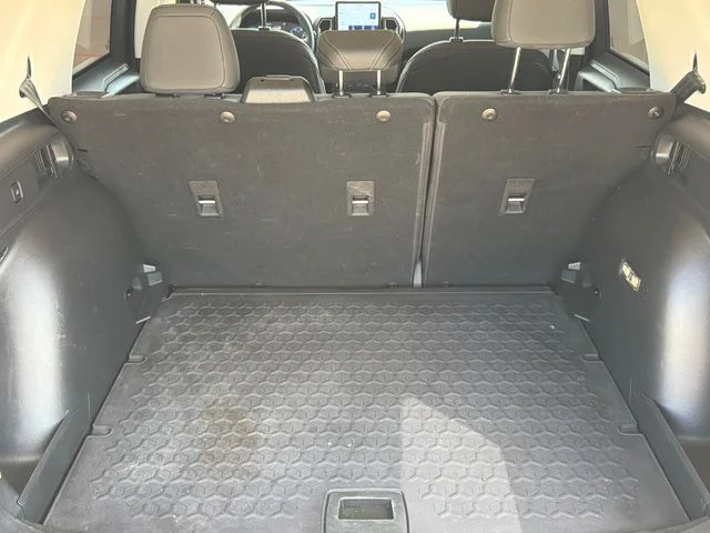 Used 2022 White Ford Big Bend image 10