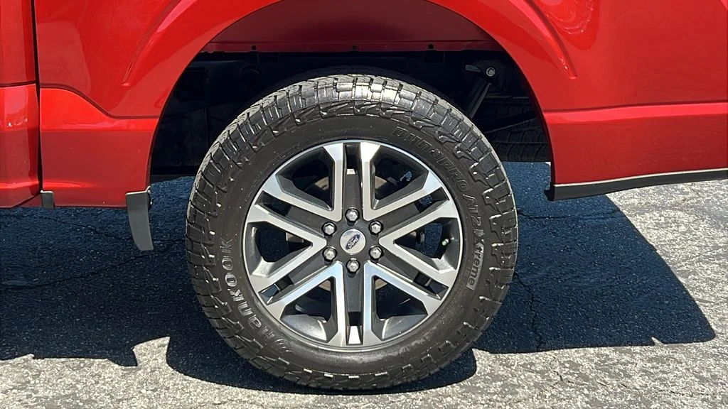Certified Used 2023 Hot Pepper Red Metallic Tinted Clearcoat Ford XL image 6