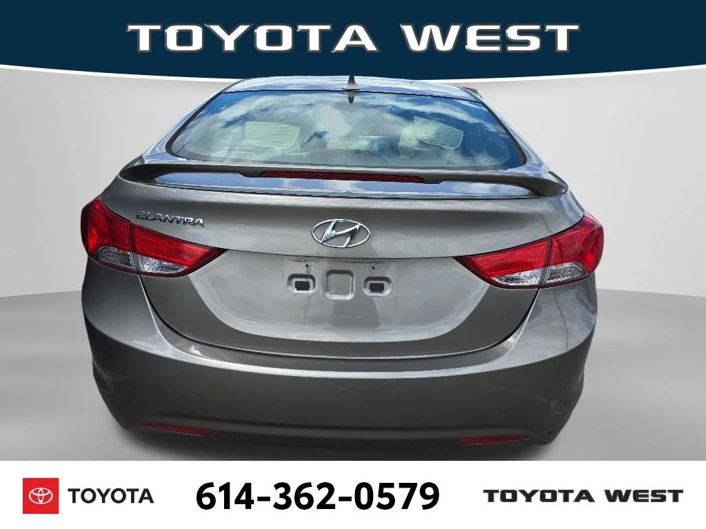 2013 Hyundai Elantra GLS - Photo 8