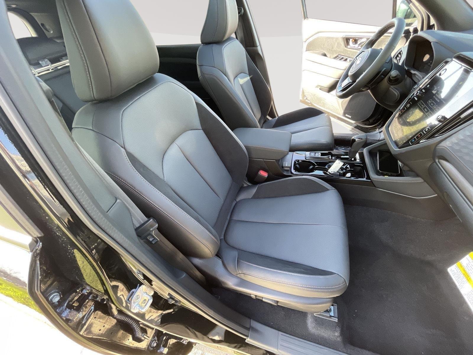 New 2026 CRYSTAL BLACK SILICA Subaru Touring Hybrid image 28