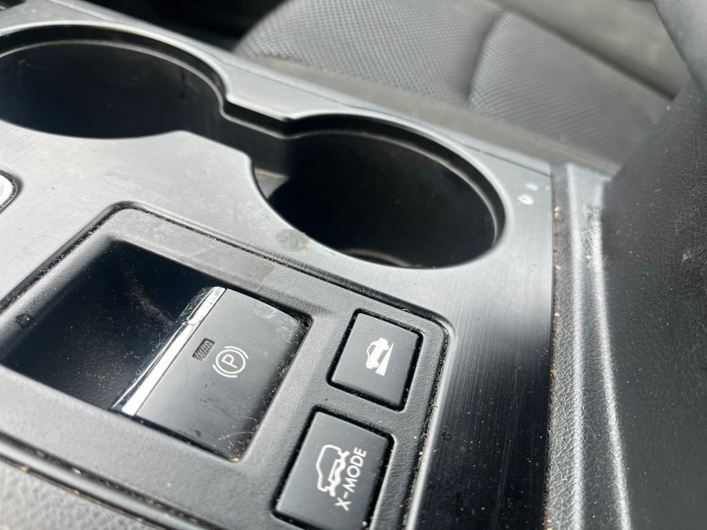 Used 2017 Blue Subaru 2.5i image 22