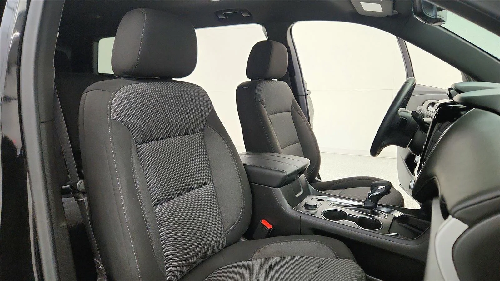 Used 2023 Mosaic Black Metallic Chevrolet LT Cloth image 42