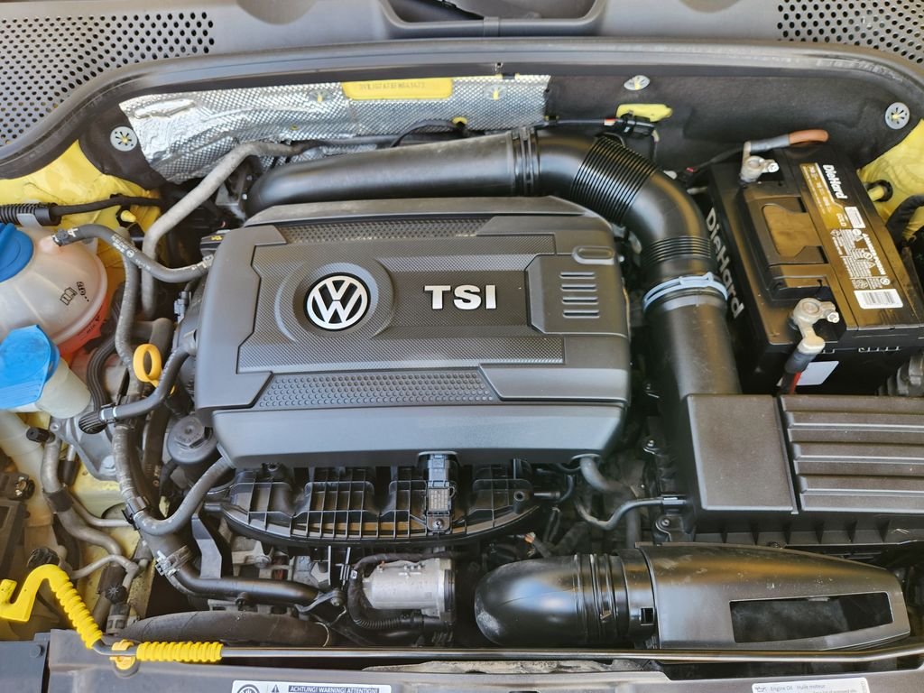 Used 2015 Yellow Rush Volkswagen 1.8T w/Sun/Sound/Nav image 31