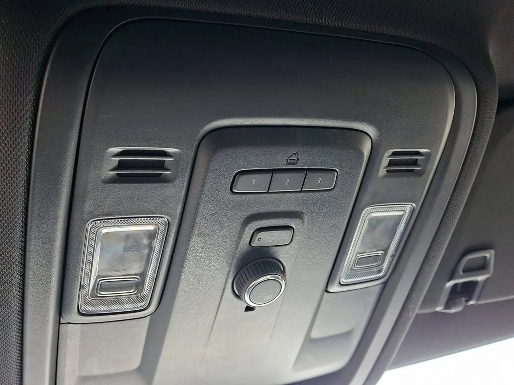 Used 2021 Graywood Metallic Chevrolet LT image 23
