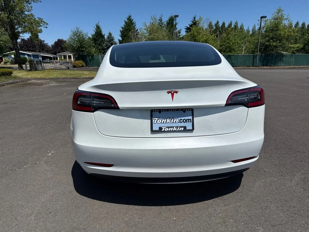 Used 2020 Pearl White Multi-Coat Tesla Standard Range Plus image 6