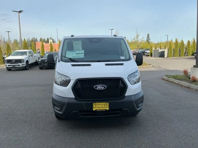 New 2026 Oxford White Ford Base image 2