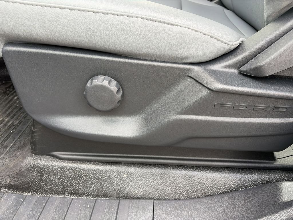 2025 Ford F-250 Super Duty XL - Photo 24