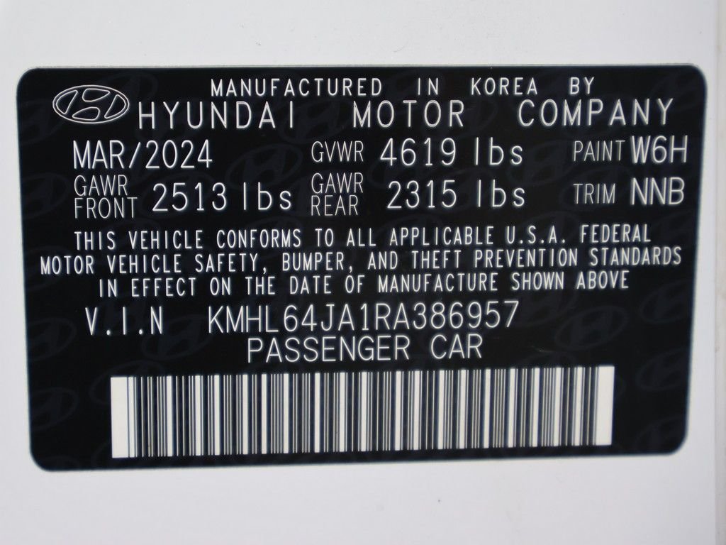Certified Used 2024 White Hyundai SEL image 42