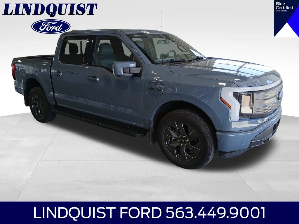 Certified Used 2023 Azure Gray Metallic Ford Lariat image 6