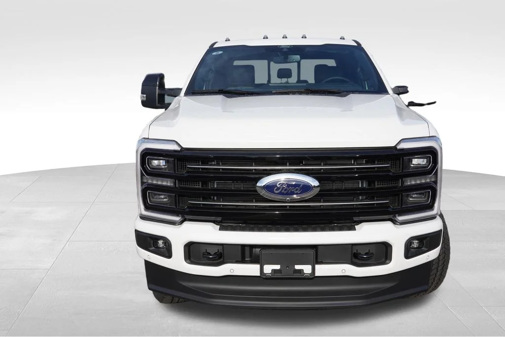 New 2026 Star White Metallic Tri-Coat Ford  image 8