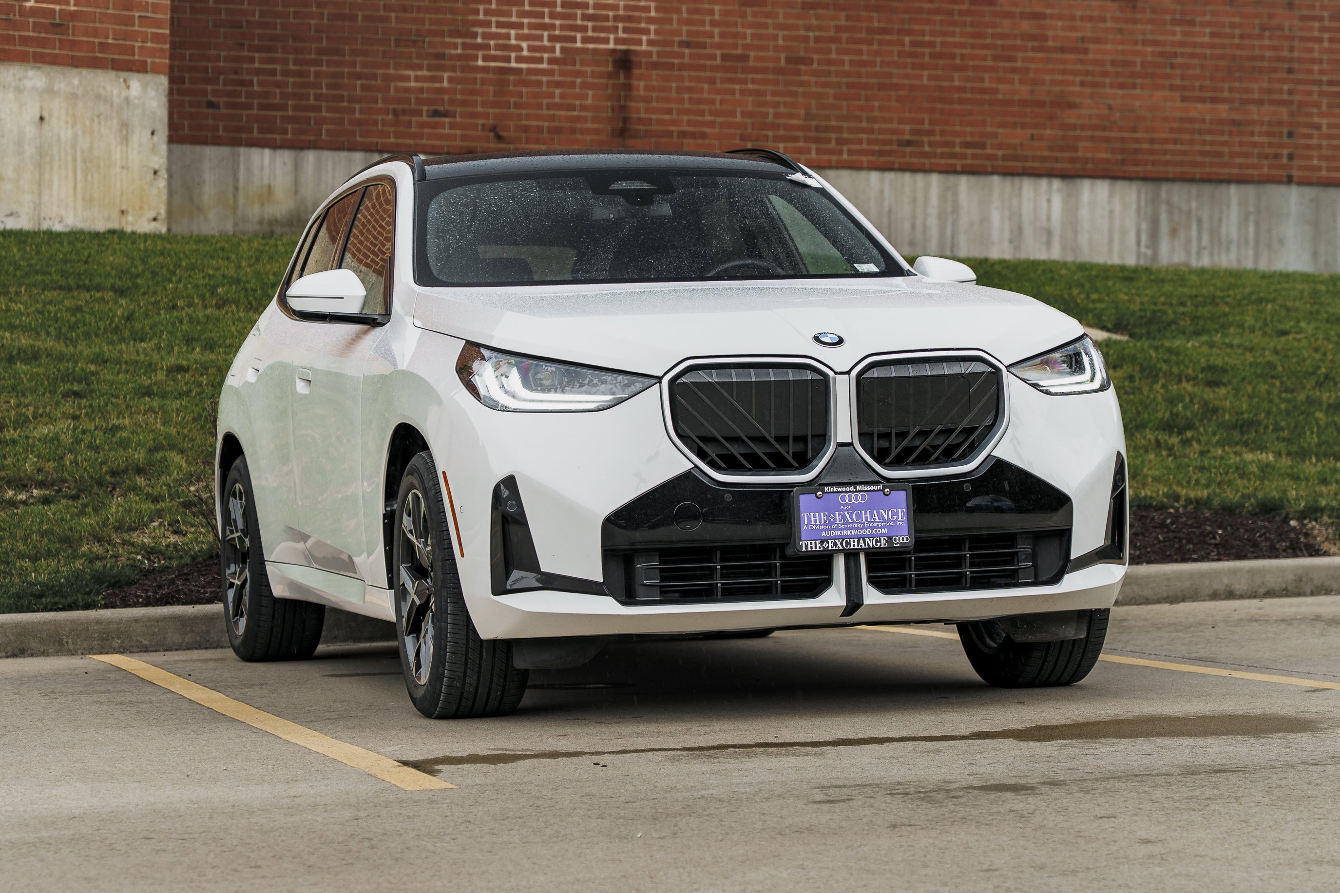 2025 BMW X3 30 XDRIVE's photo