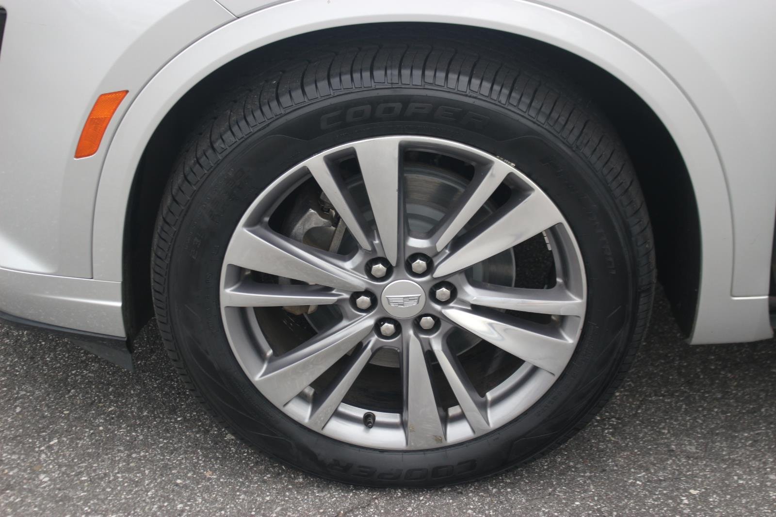 Used 2020 RADIANT SILVER METALLIC Cadillac AWD Premium Luxury image 42