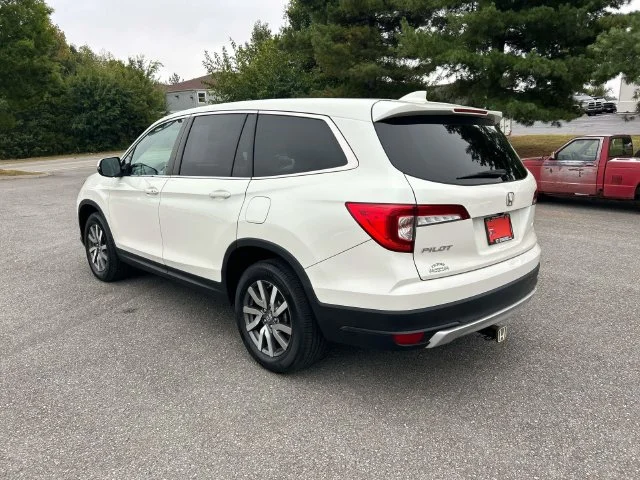 Used 2019  Honda EX-L image 6