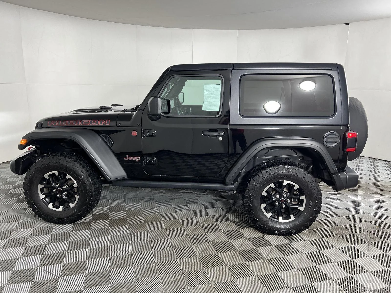 Used 2024 Black Clearcoat Jeep Rubicon image 5