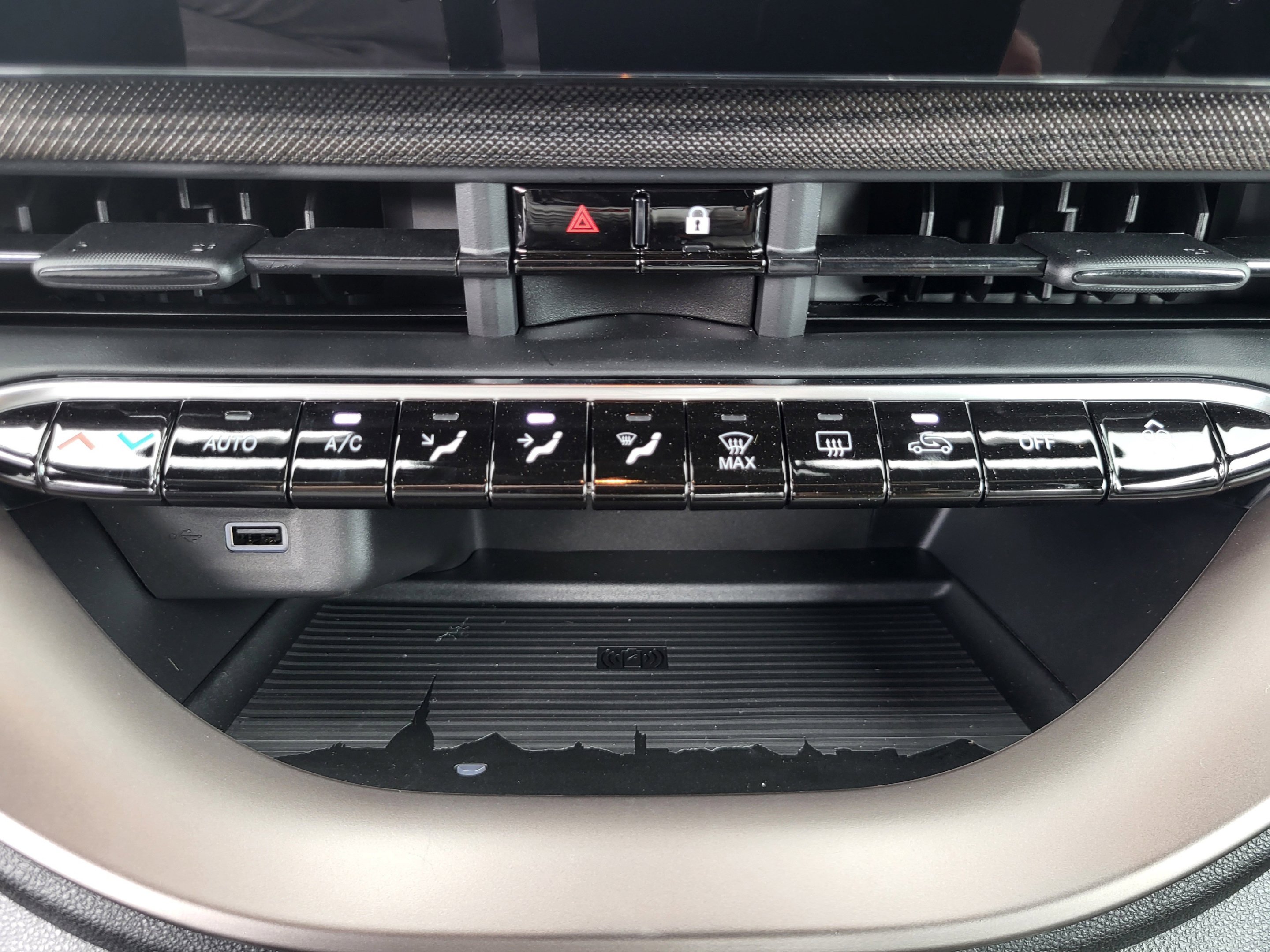 2025 FIAT 500e Base - Photo 51