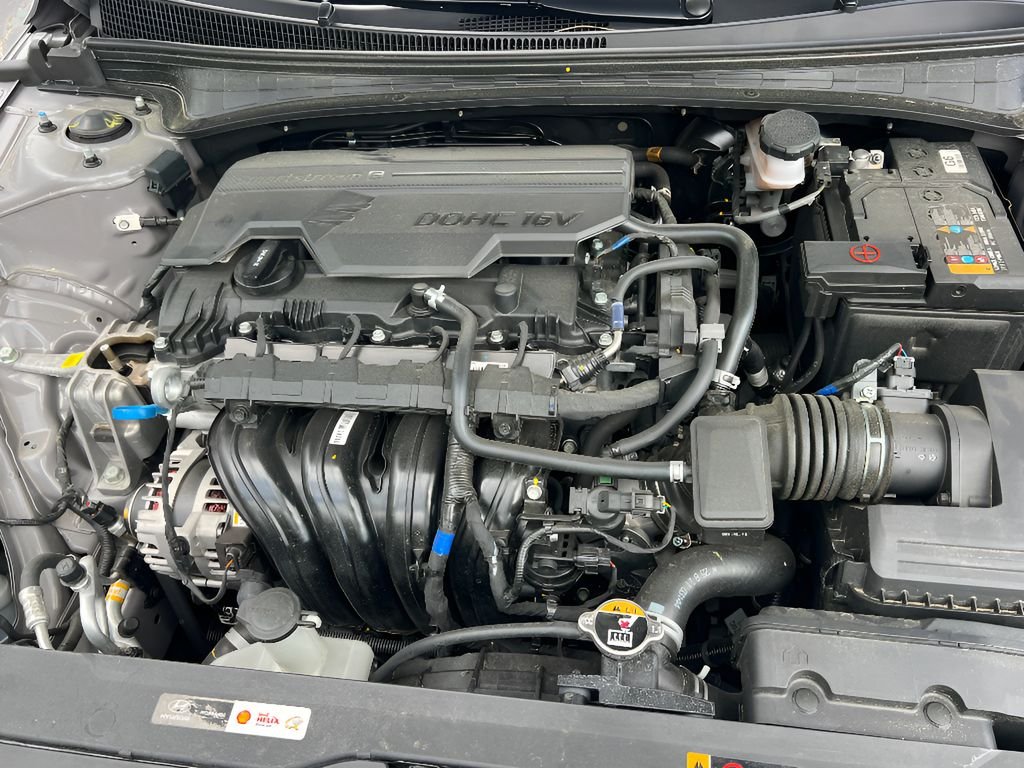 2025 Hyundai Elantra SEL - Photo 11