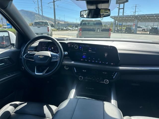 2025 Chevrolet Suburban LT - Photo 29