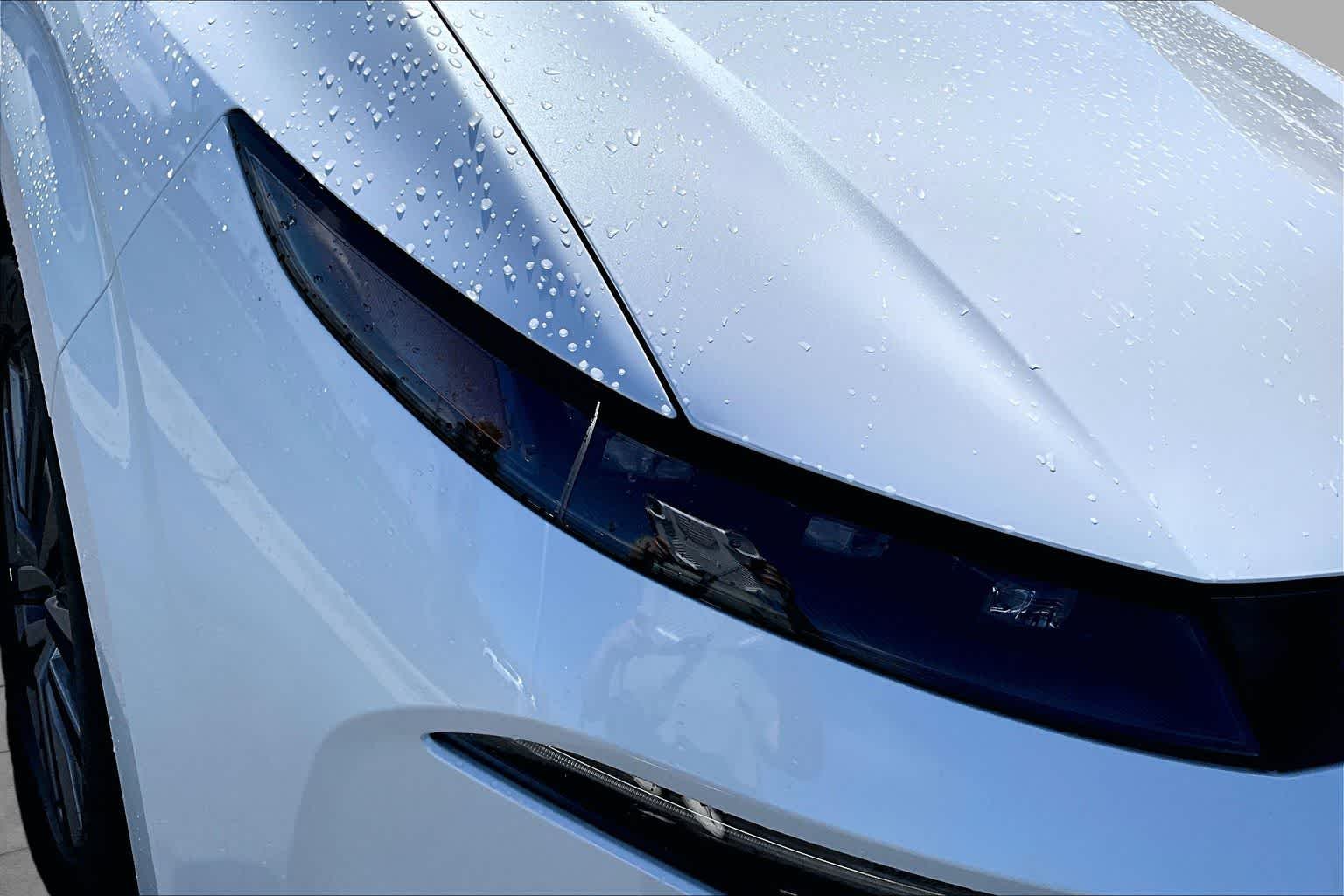 New 2026 Everest White Pearl Tricoat Nissan SL image 13