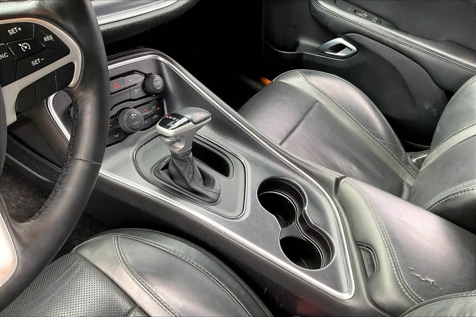 Used 2016 Billet Clear Coat Dodge SXT Plus image 15