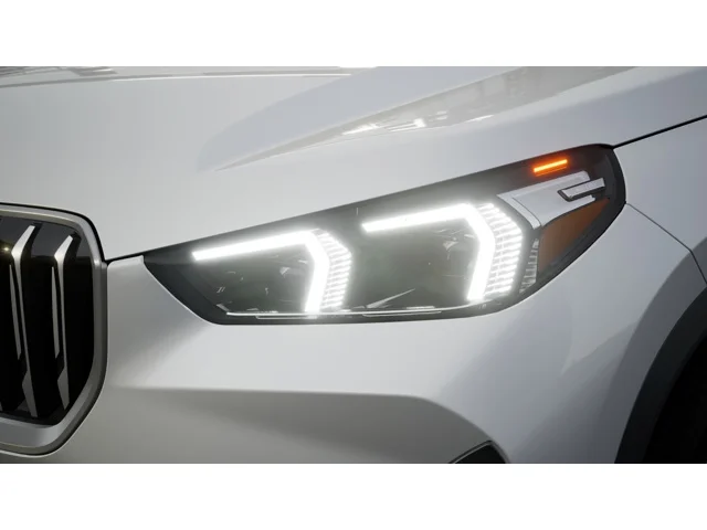 New 2026 Mineral White Metallic BMW  image 6