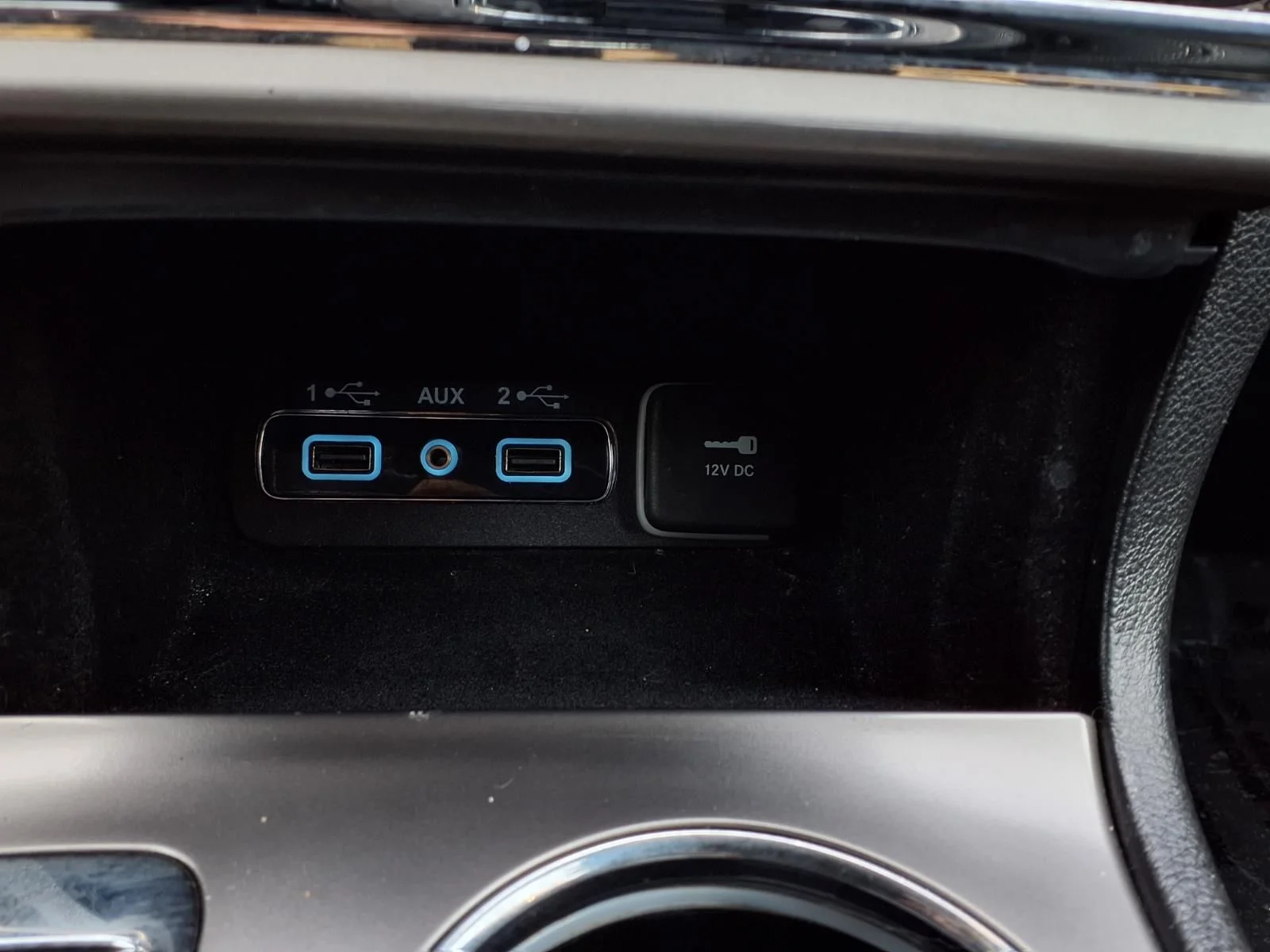Used 2021 Black Jeep Limited image 11