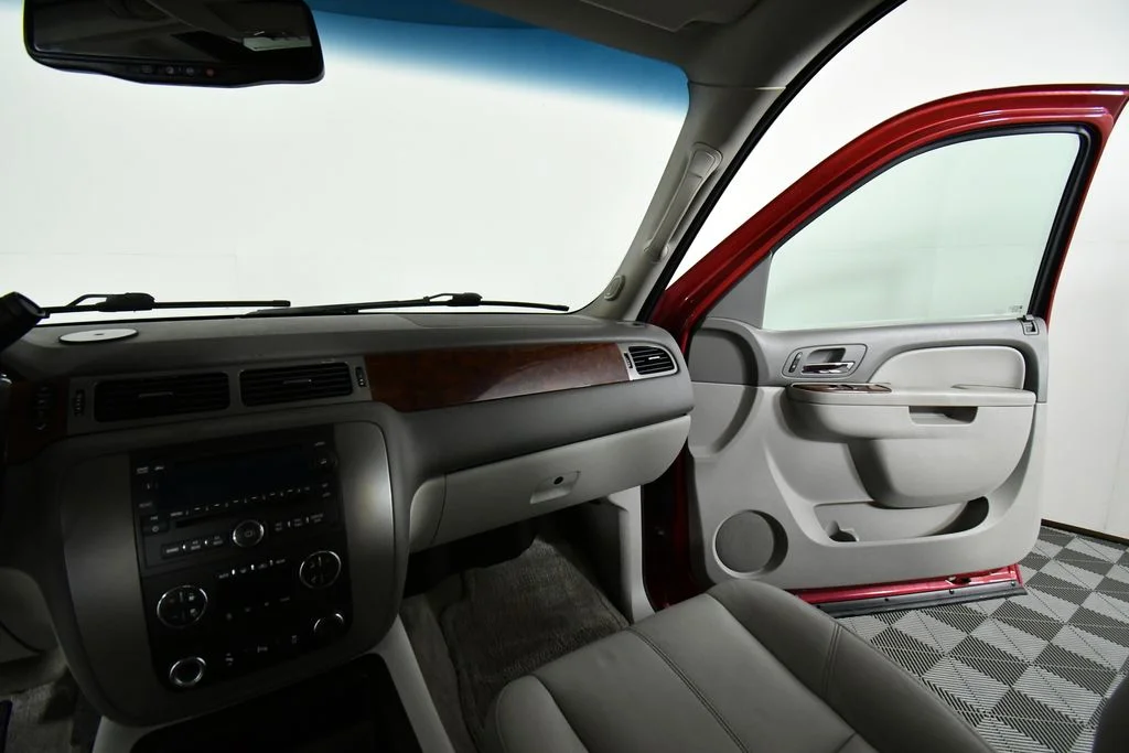 Used 2014 Red GMC SLT image 20