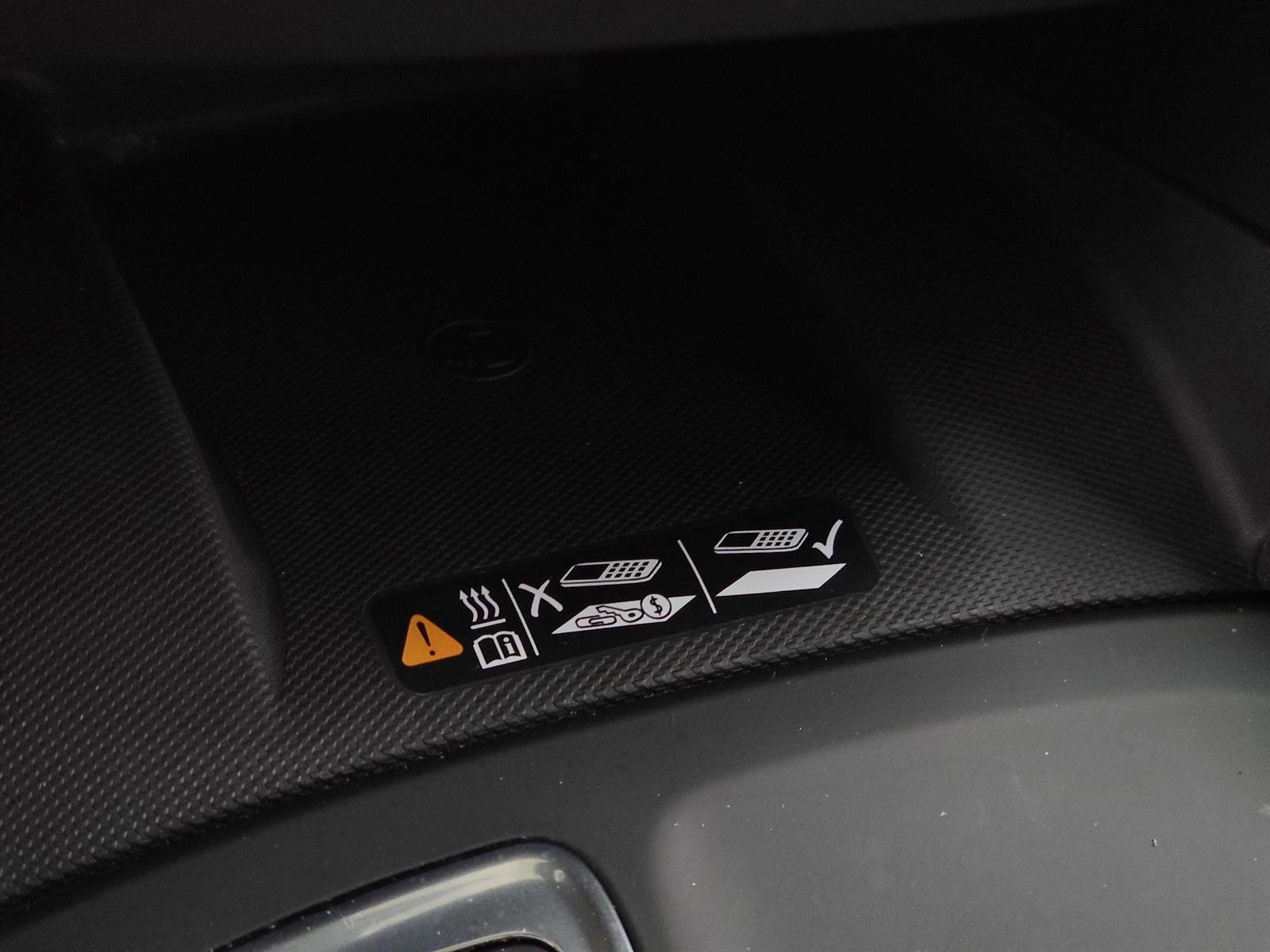 Used 2019 Red Chevrolet Premier image 34