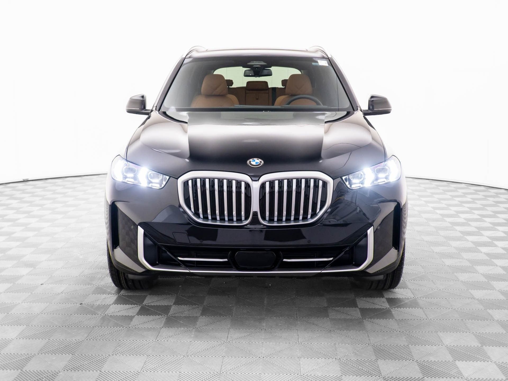 New 2026 Black Sapphire Metallic BMW xDrive40i image 10