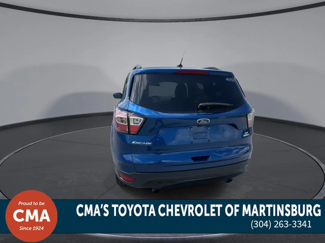 Used 2017 Lightning Blue Ford SE image 7