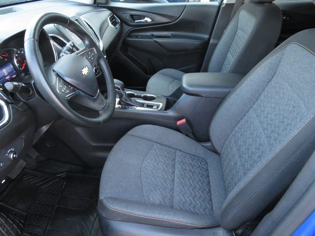 Used 2024 Riptide Blue Chevrolet LT image 17
