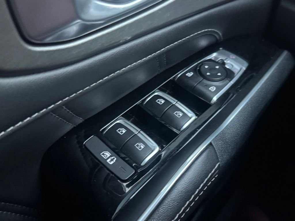 Used 2023 Black Kia SX image 28