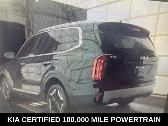 Used 2024 Black Kia S image 3