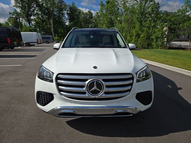 New 2026 Polar White Mercedes-Benz GLS450 image 8