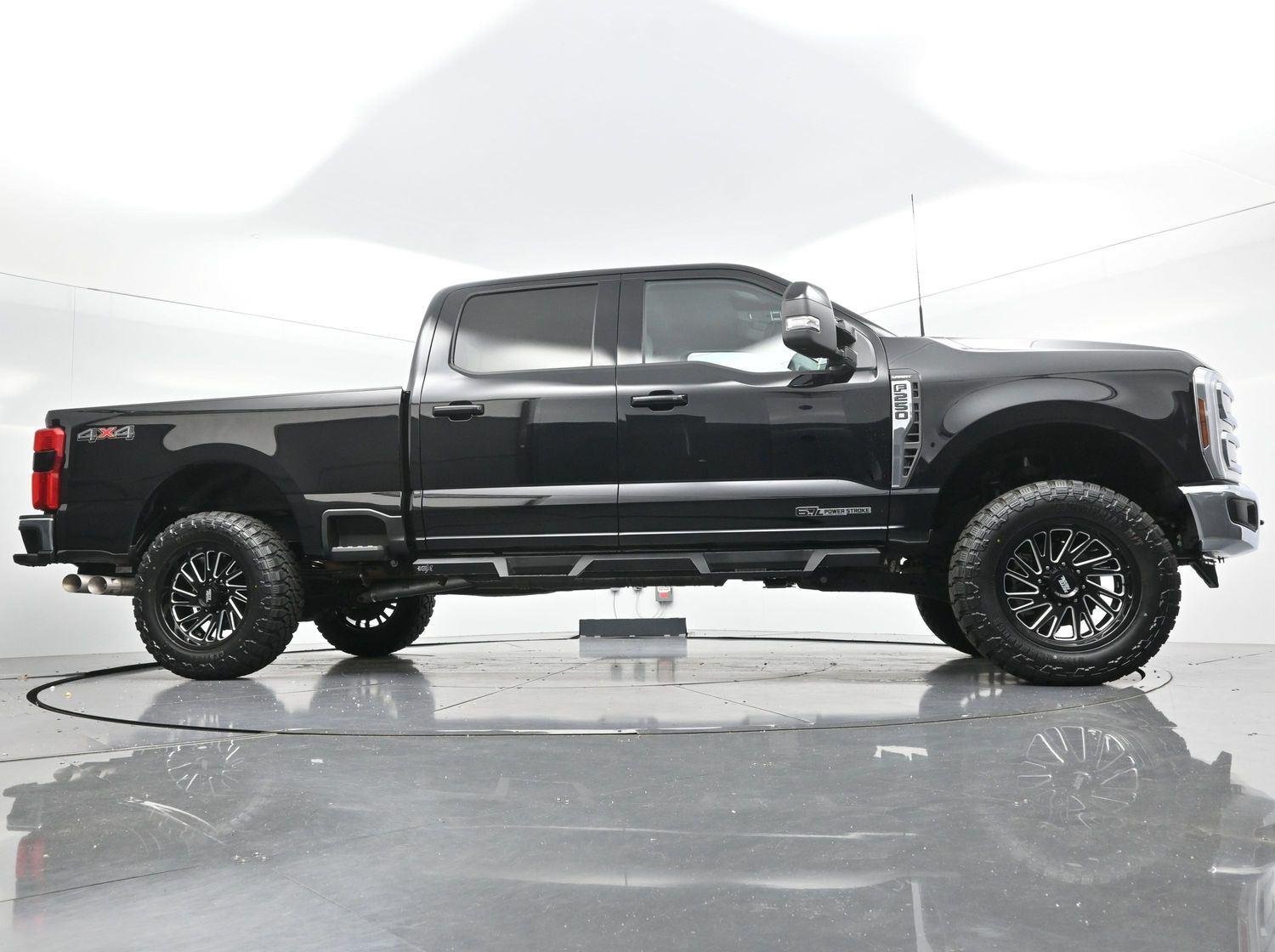 Used 2024 Agate Black Ford LARIAT image 46