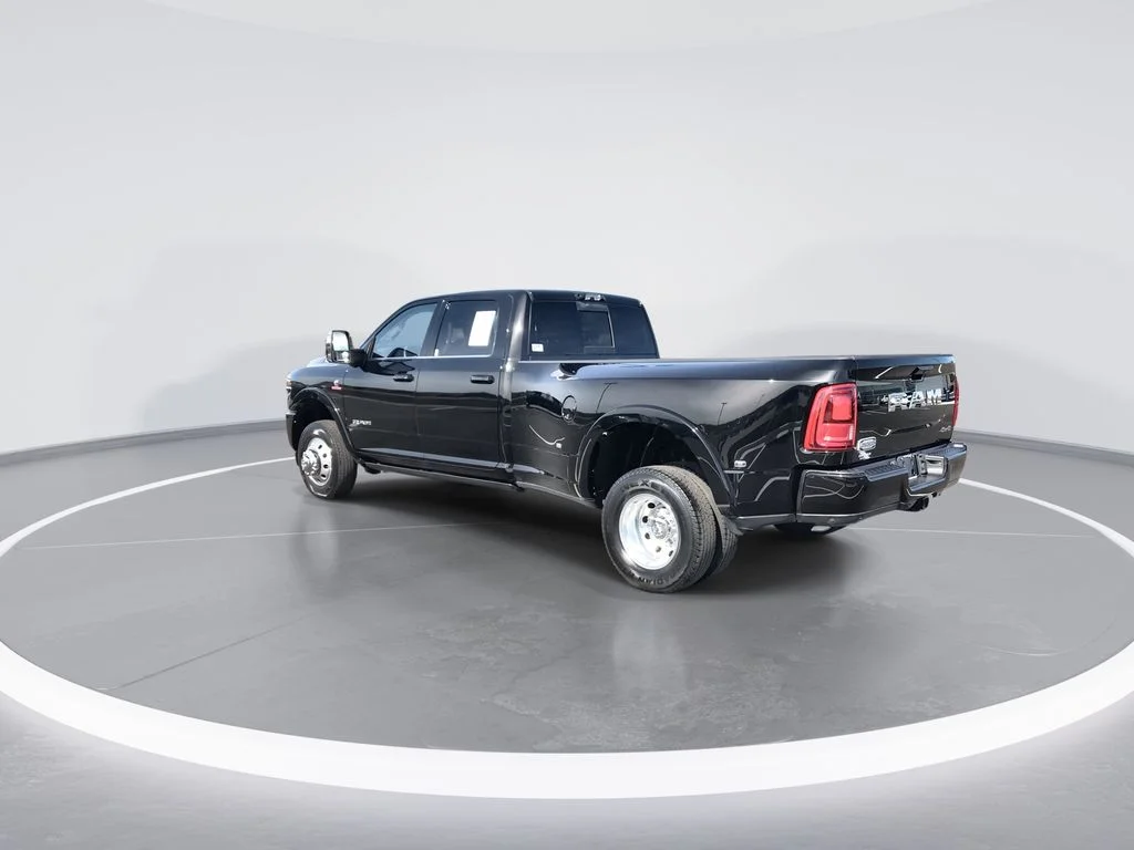 Used 2025 Black Ram Limited image 6