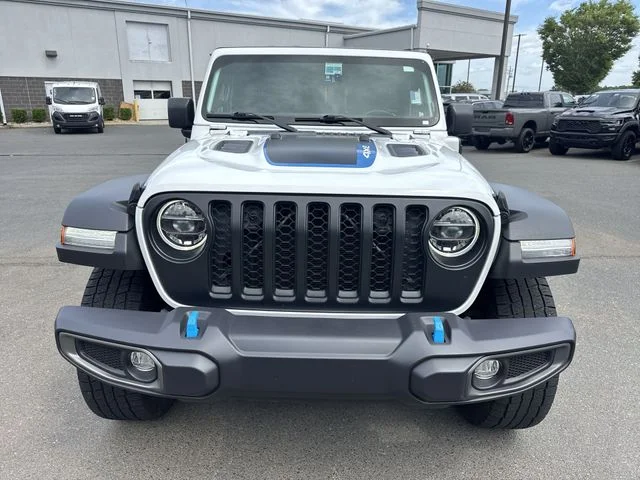 Used 2022 White Jeep Unlimited Rubicon 4xe image 16