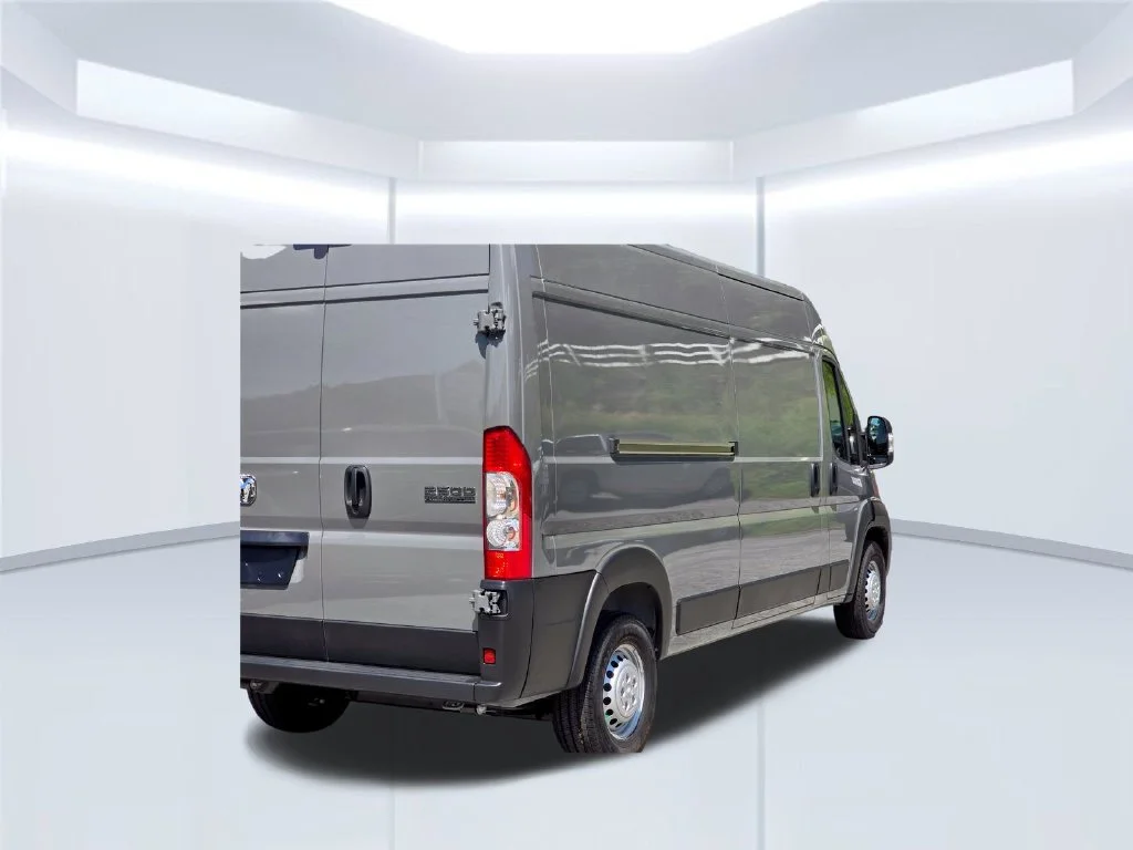 New 2026 White Ram High Roof image 40